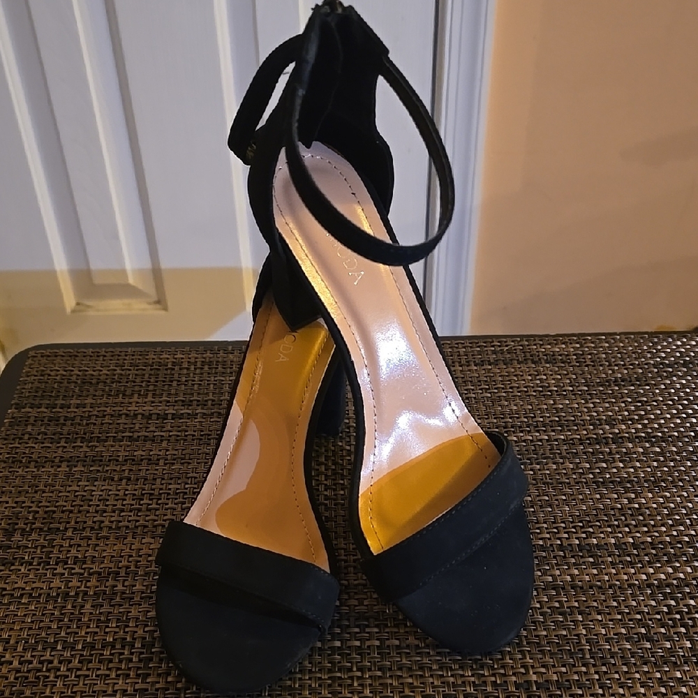 TOP Moda Black Women's Heels